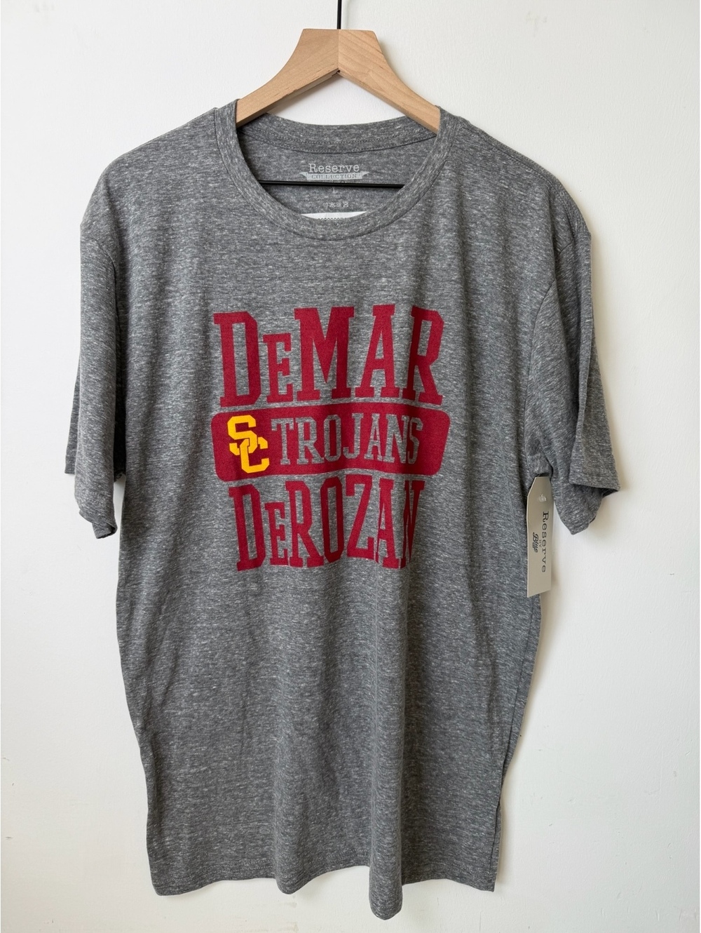 DeMar DeRozan Gray T Shirt Reserve Collection mens large